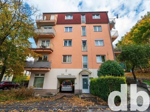 Pronájem bytu 3+kk, Karlovy Vary, Rumunská, 76 m2