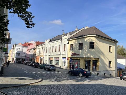 Pronájem kanceláře, Valašské Meziříčí, Poláškova, 250 m2