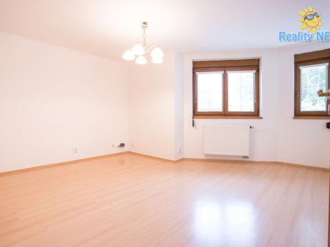 Pronájem bytu 2+1, Průhonice, Maková, 47 m2