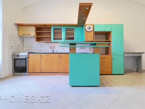 Pronájem bytu 2+1, Praha - Nové Město, Na Moráni, 62 m2