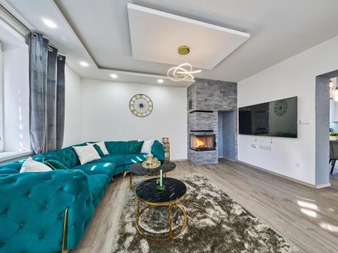 Prodej bytu 4+kk, Trutnov - Horní Staré Město, Horská, 127 m2