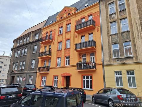 Pronájem bytu 2+kk, Děčín, Divišova, 49 m2