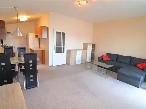 Pronájem bytu 2+kk, Vestec, U Strouhy, 57 m2