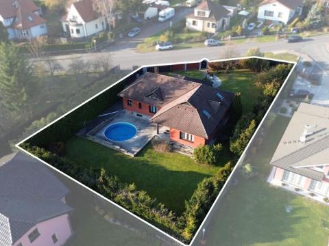 Prodej rodinného domu, Rožmitál pod Třemšínem, Sladkovského, 200 m2