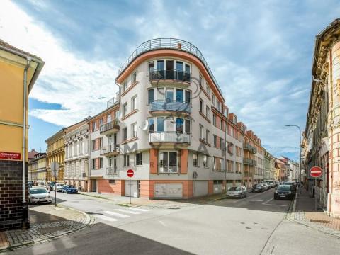 Pronájem bytu 3+kk, České Budějovice - České Budějovice 3, Riegrova, 80 m2