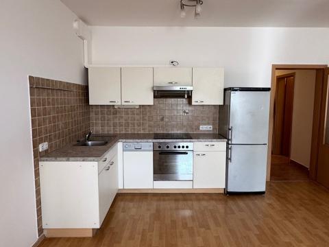 Prodej bytu 2+kk, Černošice, Slunečná, 54 m2