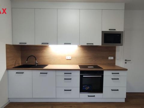 Pronájem bytu 2+kk, Olomouc - Řepčín, Aloise Rašína, 8221 m2