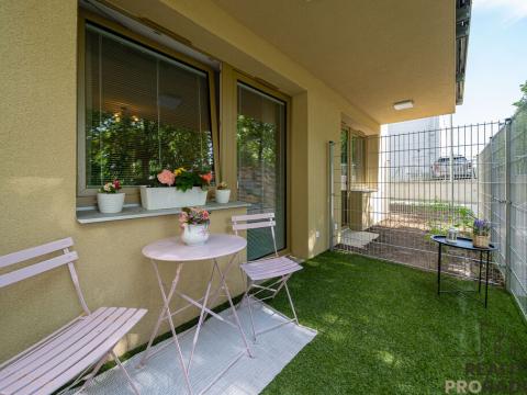 Pronájem bytu 1+kk, Olomouc, Frištenského, 32 m2