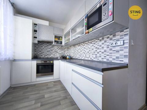 Prodej bytu 3+1, Větrný Jeníkov, 74 m2