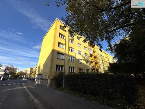 Pronájem bytu 2+1, Praha - Krč, Rabasova, 53 m2