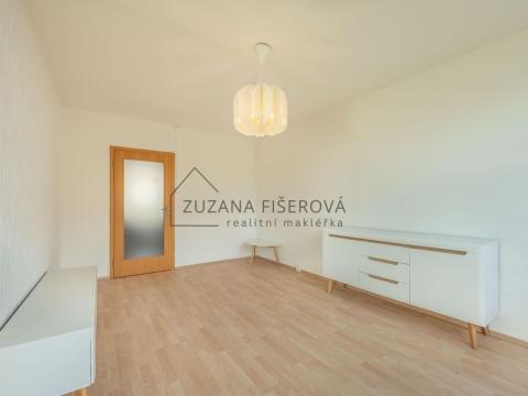 Pronájem bytu 3+1, Praha, V rovinách, 56 m2