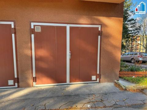 Pronájem garáže, Plzeň, Pod Švabinami, 15 m2