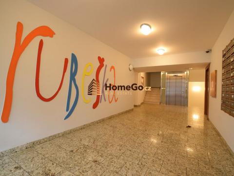 Pronájem bytu 2+kk, Praha - Vysočany, Paříkova, 45 m2