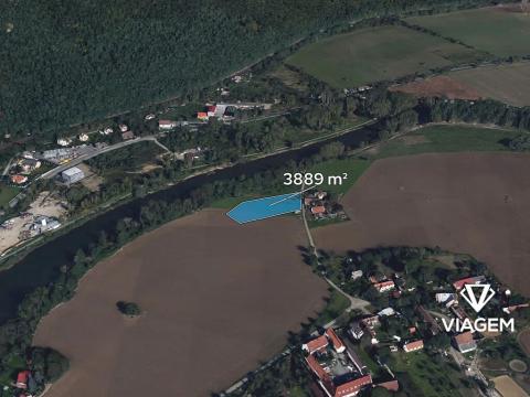 Prodej pole, Praha - Lipence, 3889 m2