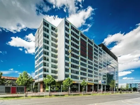 Pronájem kanceláře, Praha - Krč, Olbrachtova, 227 m2