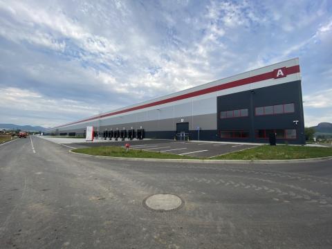 Pronájem výrobních prostor, Lovosice, 20810 m2