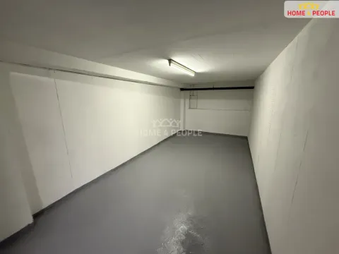 Prodej garáže, Praha - Stodůlky, Bašteckého, 18 m2