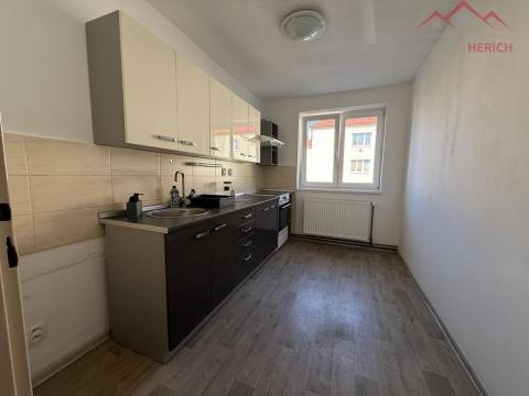 Pronájem bytu 2+1, Chomutov, Kadaňská, 60 m2