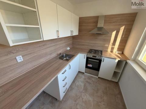 Pronájem bytu 2+1, Most, Zdeňka Štěpánka, 55 m2