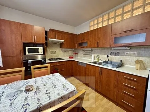 Pronájem bytu 2+1, Velké Opatovice, nám. Míru, 59 m2