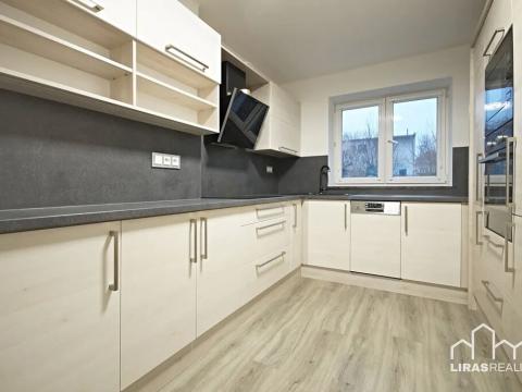 Pronájem bytu 2+1, Roudnice nad Labem, Budovatelů, 51 m2