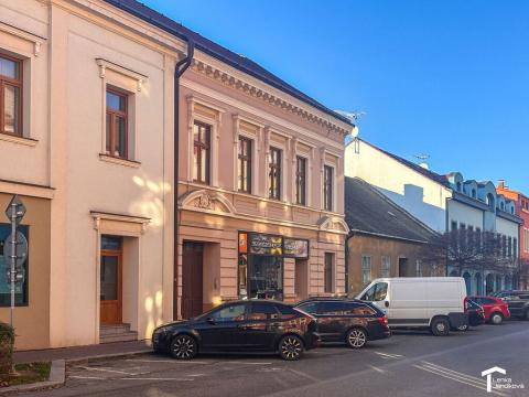 Pronájem bytu 2+kk, Pardubice - Zelené Předměstí, Sladkovského, 90 m2