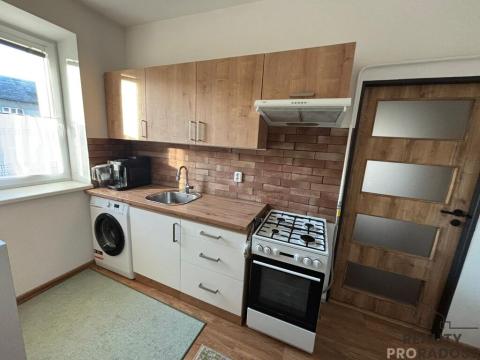 Pronájem bytu 1+1, Slatinice, 32 m2