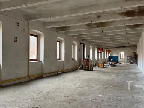 Pronájem komerční nemovitosti, Lhota Rapotina, 400 m2