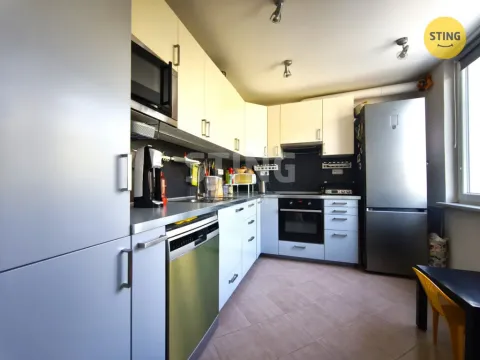 Prodej bytu 4+1, Velké Meziříčí, Bezděkov, 89 m2