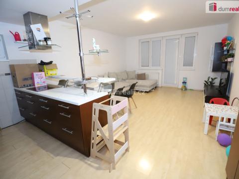 Pronájem bytu 2+kk, Karlovy Vary - Stará Role, Nejdlova, 74 m2
