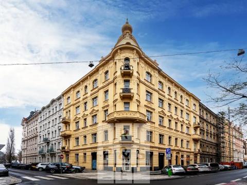Prodej obchodního prostoru, Praha - Smíchov, Zborovská, 186 m2