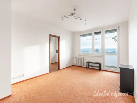 Pronájem bytu 3+1, Praha - Petrovice, Lessnerova, 72 m2