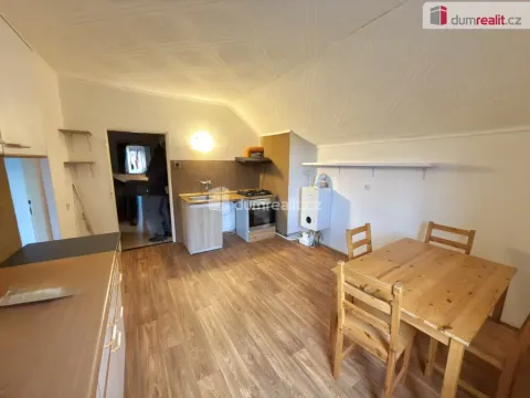 Pronájem bytu 3+1, Jílové - Martiněves, Teplická, 78 m2