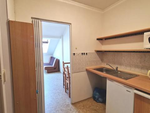 Pronájem bytu 1+kk, Praha - Smíchov, Grafická, 23 m2
