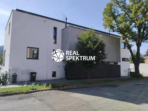 Pronájem bytu 3+kk, Blansko, Hybešova, 85 m2