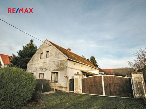 Prodej rodinného domu, Staré Sedlo, 737 m2