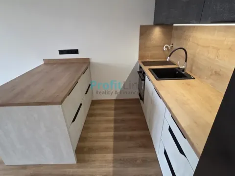 Pronájem bytu 1+kk, Lanškroun, Kežmarská, 50 m2