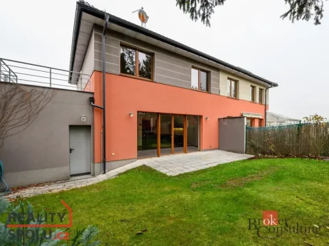 Pronájem rodinného domu, Plzeň - Bolevec, Franze Liszta, 232 m2