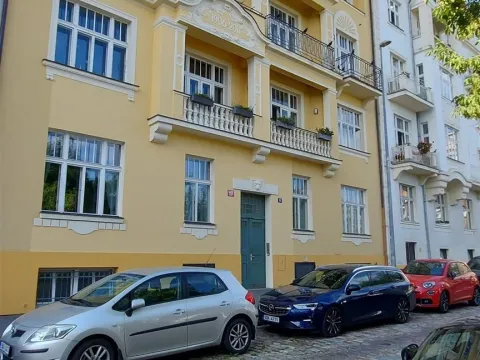 Pronájem bytu 4+kk, Praha, U Havlíčkových sadů, 100 m2