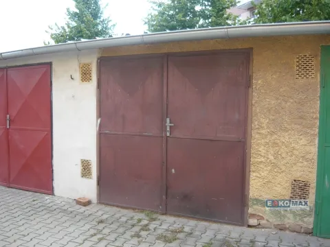 Pronájem garáže, Břeclav, náměstí Petra Bezruče, 16 m2