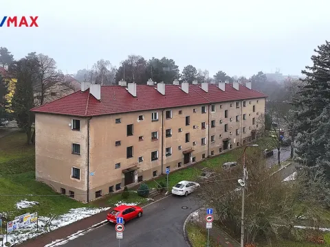 Prodej bytu 2+1, Chvaletice, 9. května, 53 m2