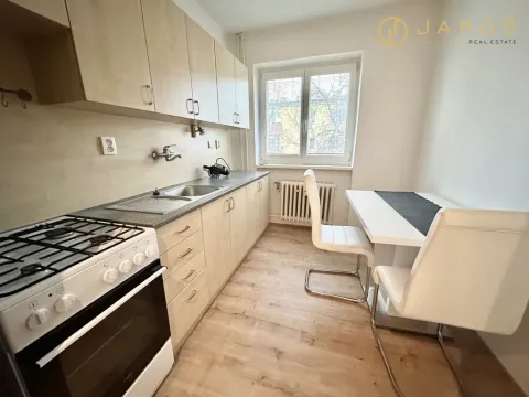 Pronájem bytu 3+1, Chomutov, Sluneční, 62 m2