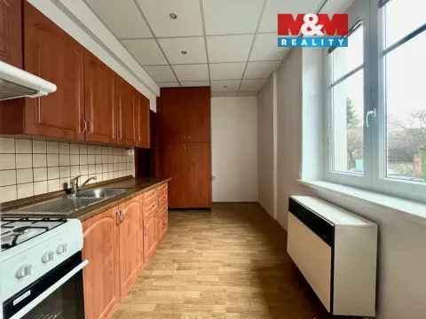 Pronájem bytu 1+1, Chomutov, Čechova, 34 m2