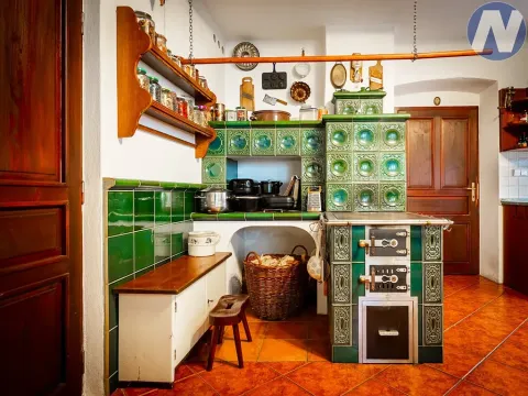 Prodej rodinného domu, Paračov, 388 m2