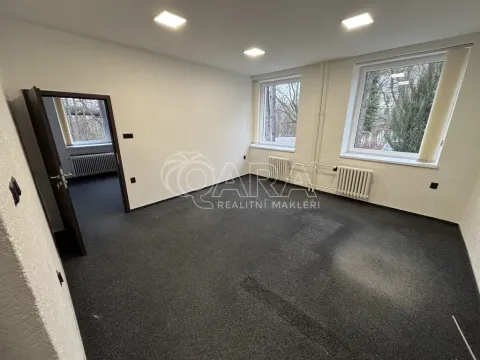 Pronájem skladu, Kladno, Huťská, 30 m2