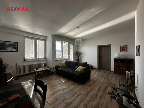 Prodej bytu 3+1, Příbram, Bož. Němcové, 62 m2