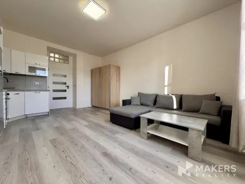 Prodej bytu 1+kk, Praha - Libeň, Na rozcestí, 29 m2