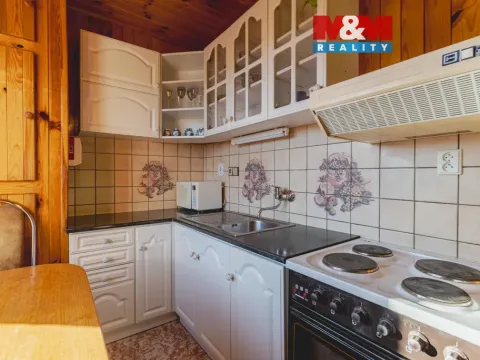 Prodej bytu 2+1, Kašperské Hory, Vimperská, 49 m2