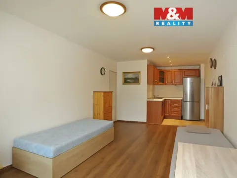 Prodej bytu 2+kk, Praha - Černý Most, Kpt. Stránského, 45 m2