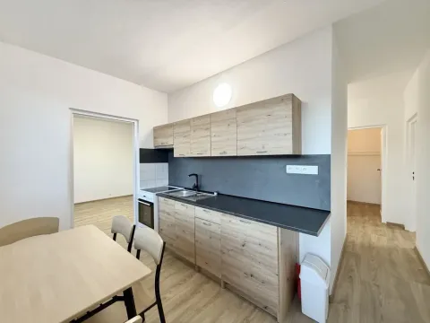 Pronájem bytu 3+1, Liberec - Liberec III-Jeřáb, Anglická, 69 m2